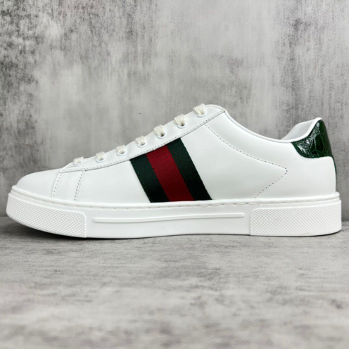 Gucci Ace de Couro