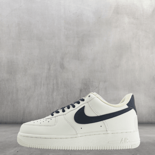 Nike Air Force 1 Varsity - Choks Exclusive