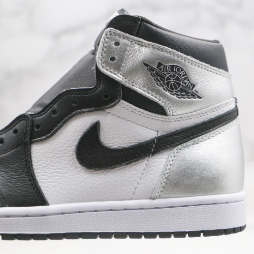 Air Jordan 1 High OG " Silver Toe " - Choks Exclusive