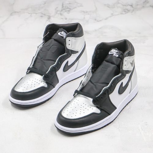 Air Jordan 1 High OG " Silver Toe " - Choks Exclusive