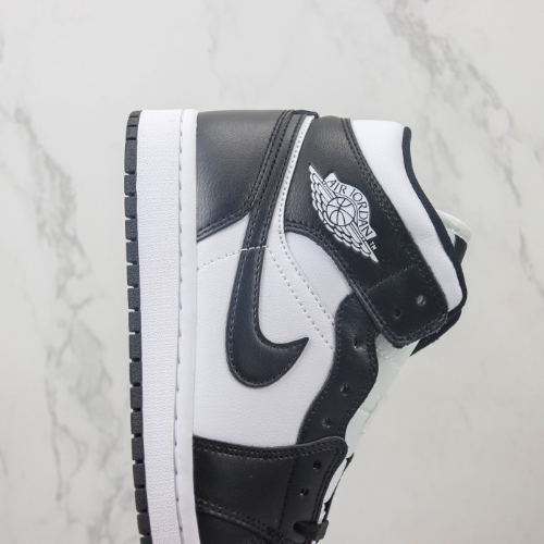 Air Jordan 1 Mid Panda - Choks Exclusive