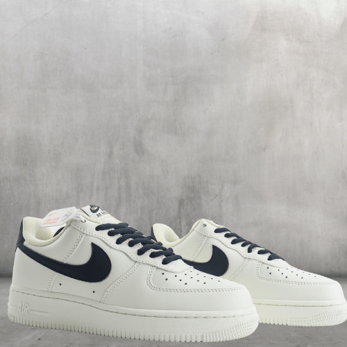 Nike Air Force 1 Varsity - Choks Exclusive