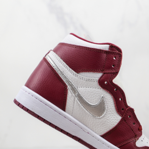 Air Jordan 1 High OG “ Bordeaux ” - Choks Exclusive